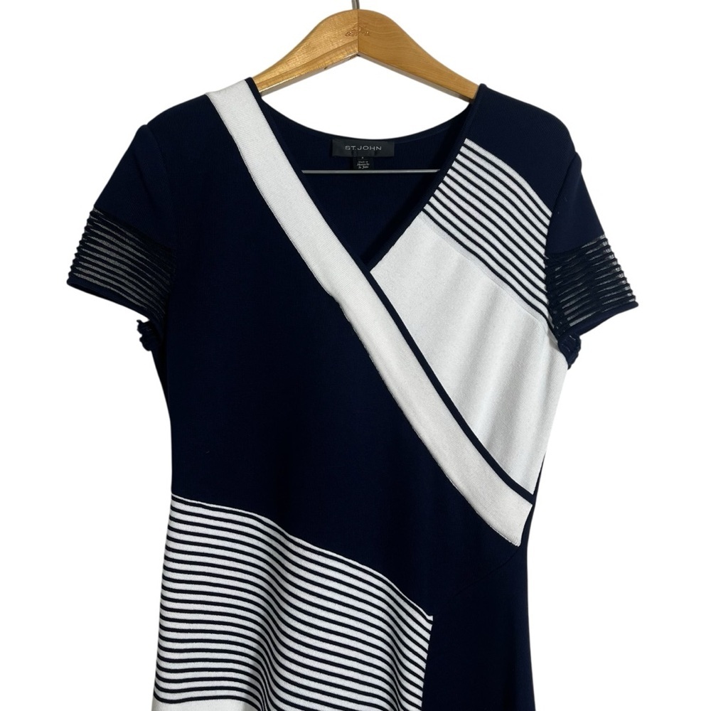 ST. JOHN Colorblock Tech Knit Short Sleeve Midi Dress - Picture 4 of 14